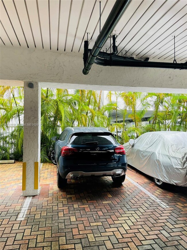 Foto del edificio - 1674 Bay Rd