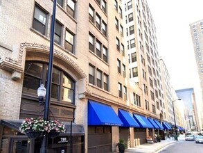 Building Photo - 780 S Federal St