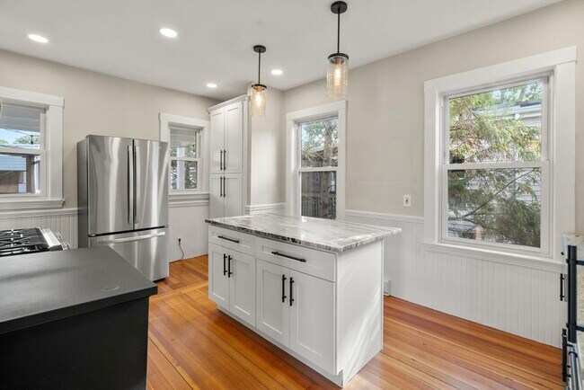 Foto del edificio - 67 Cleverly Ct