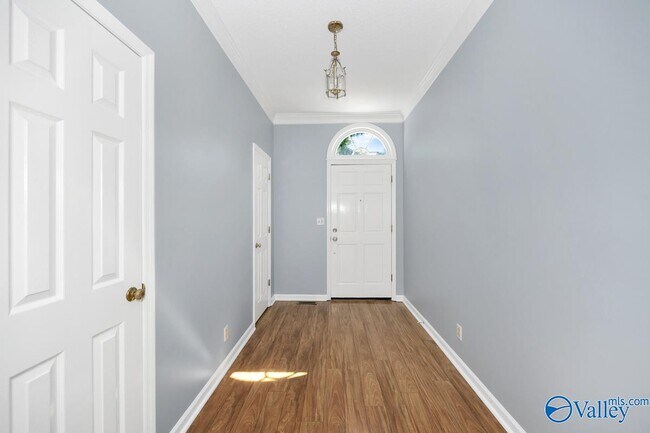 Foto del edificio - 324 Inverness Dr SW