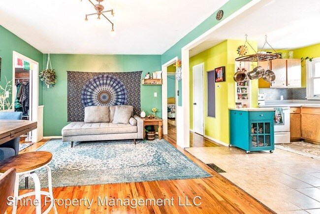 Building Photo - 4 br, 1 bath House - 1132 Halley Ave