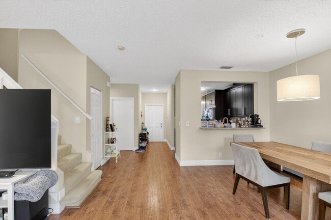 Foto del edificio - 20951 Via Alamanda