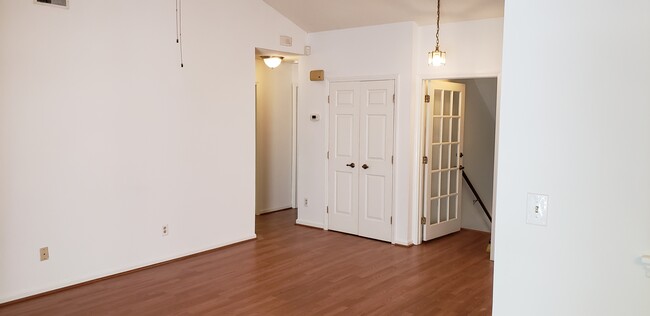 Foto del edificio - 5226 Amity Springs Dr