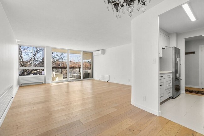 Foto del edificio - 60 Babcock St