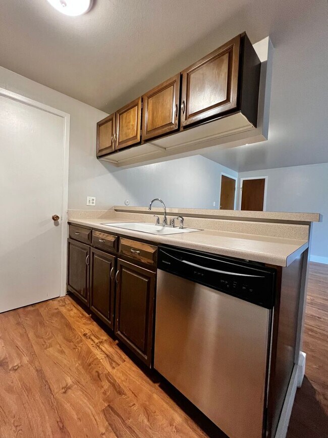 Foto del edificio - Robertson1005 (KC-JF)