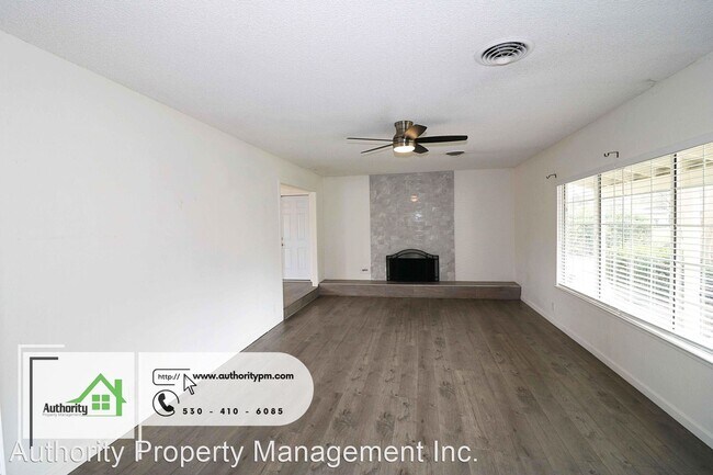 Building Photo - 4 br, 2 bath House - 3710 Riverview Dr