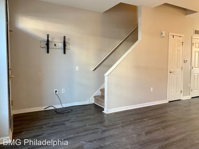 Building Photo - 3 br, 2 bath House - 759 S Juniper St