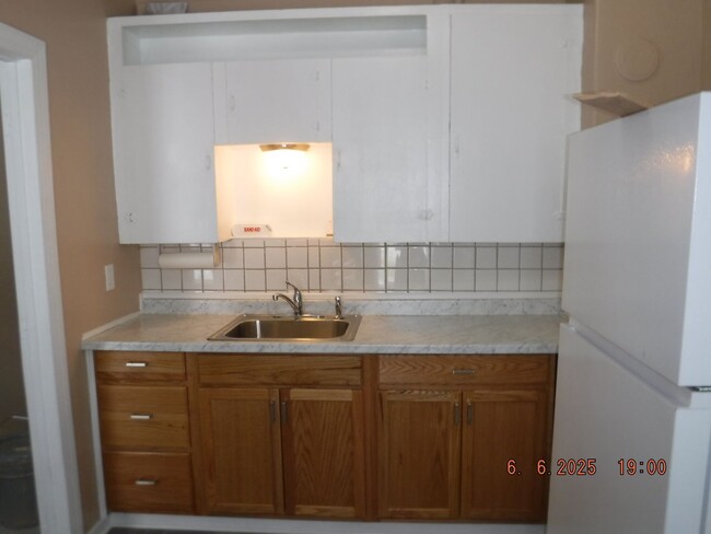 Building Photo - 108 N Columbus Ave