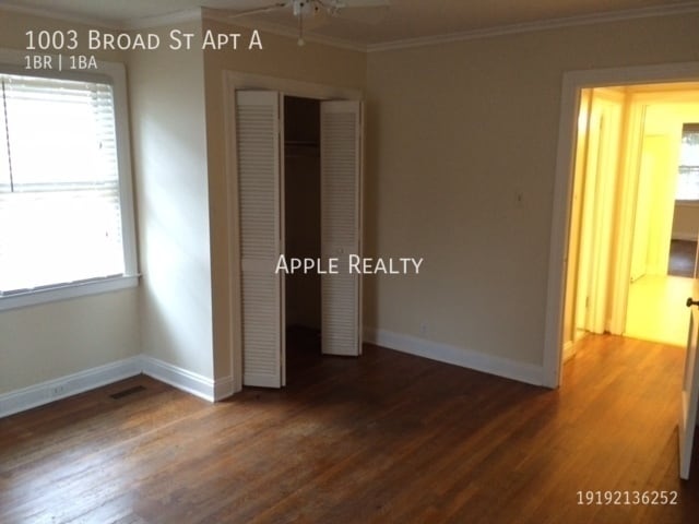 Building Photo - 1003 Broad St