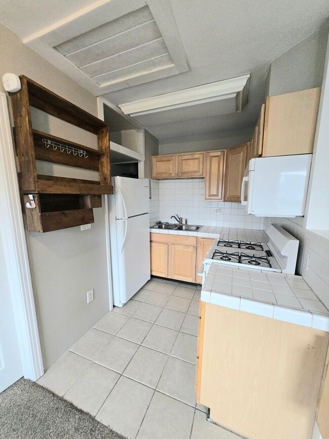 Building Photo - 1720 H St