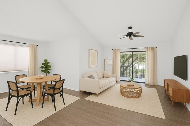 Building Photo - 5530 Coach House Cir