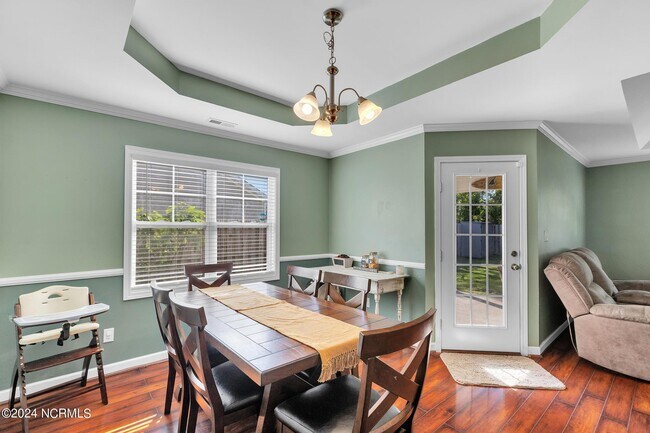 Building Photo - 403 Blue Pennant Ct