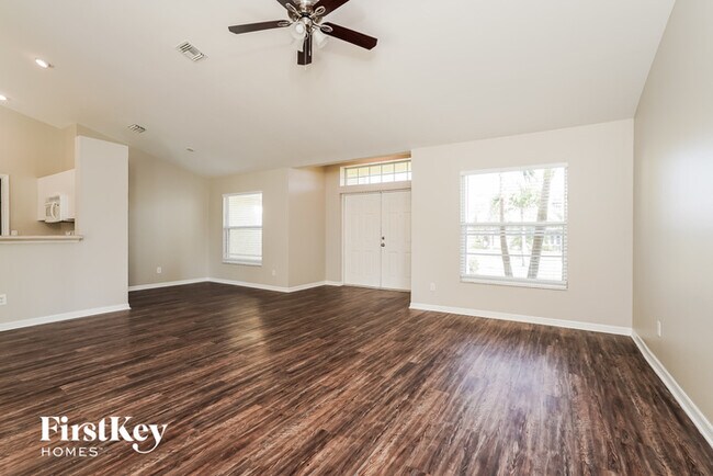 Foto del edificio - 1410 SW 13th St