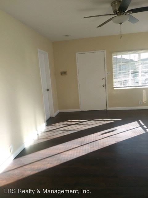 Foto del edificio - 3 br, 1 bath House - 927 W Arbutus St