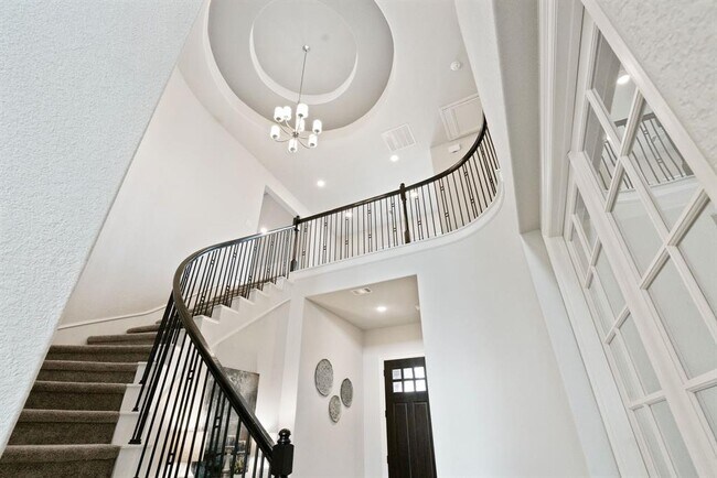 Building Photo - 8119 Messina Mount Dr