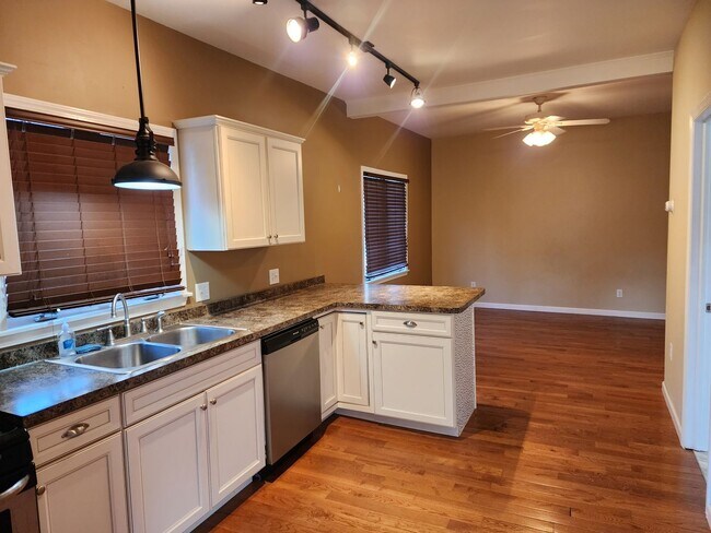 Foto del edificio - 15 1st Ave