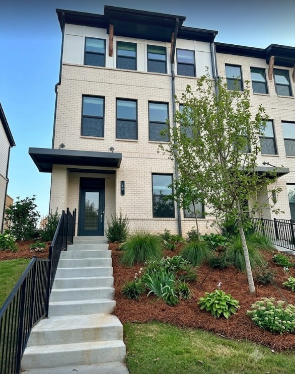 Building Photo - 10 Peeples Dr