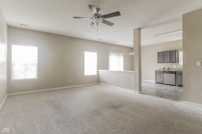 Foto del edificio - 8018 Ithaca Way