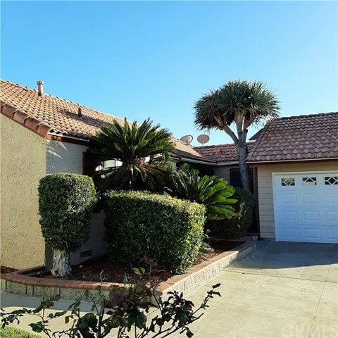 Building Photo - 10602 Mattock Ave