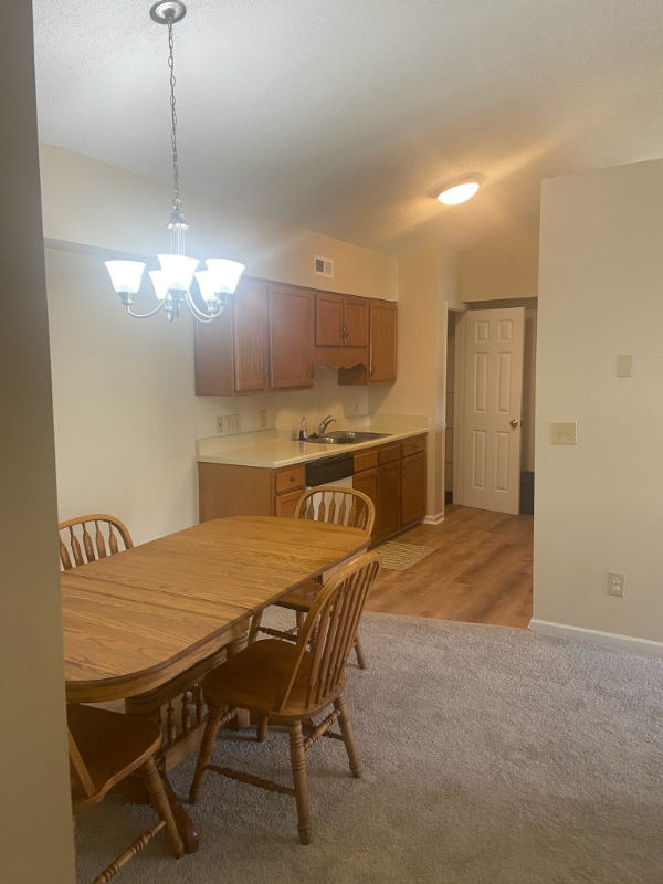 Building Photo - 801 Moultrie Ct