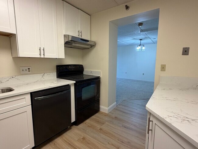 Foto del edificio - 2500 Mystic Valley Pkwy