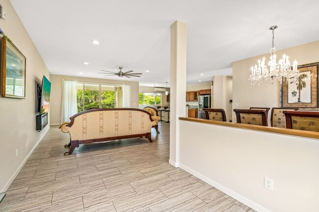 Foto del edificio - Spacious & Gated Sandhill Estates Home wit...