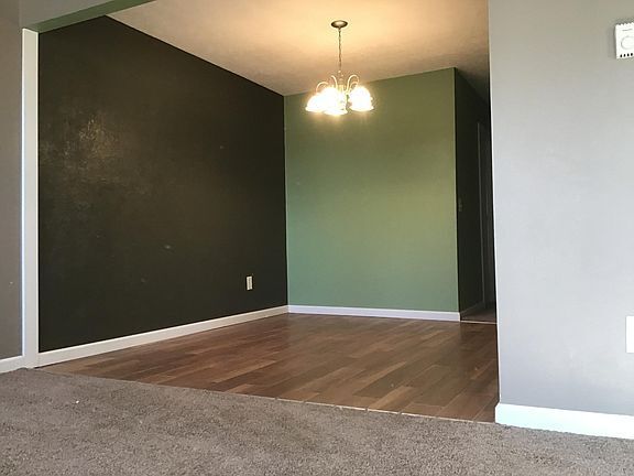 Building Photo - Wonderful 3 bedroom 2 bathroom ranch home