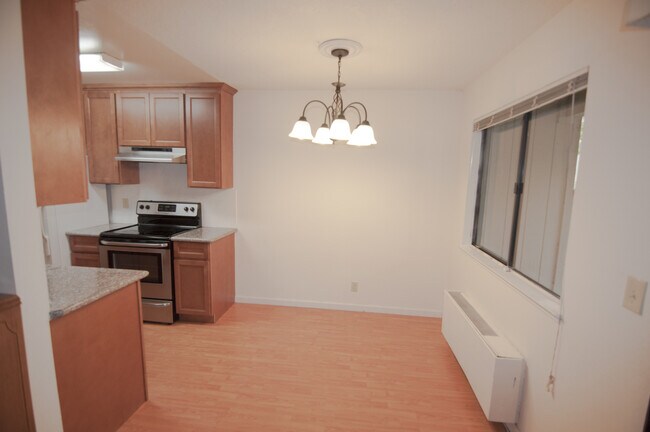 Foto del edificio - 936 Kiely Blvd