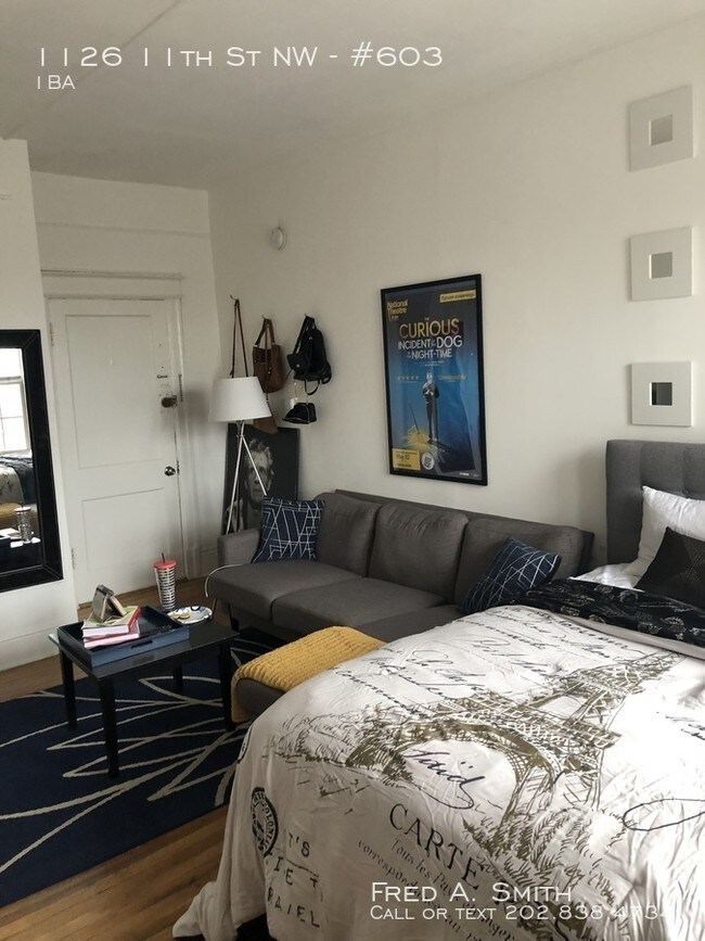 Foto del edificio - 1126 11th St NW