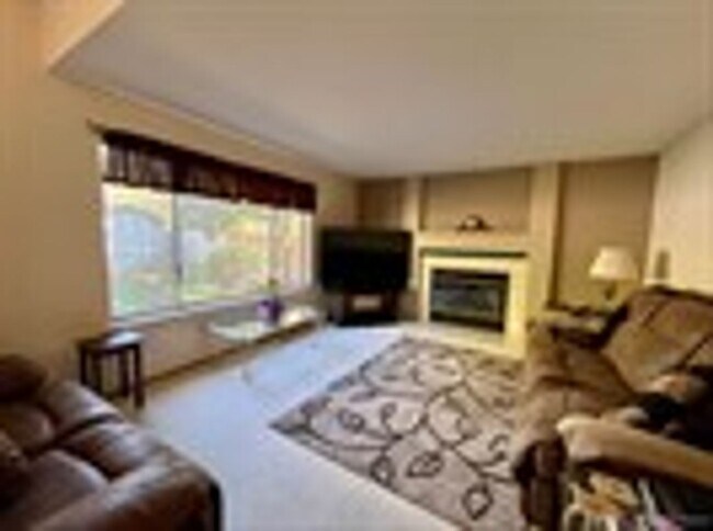 Foto del edificio - 3Bd/2.5Ba Kent House
