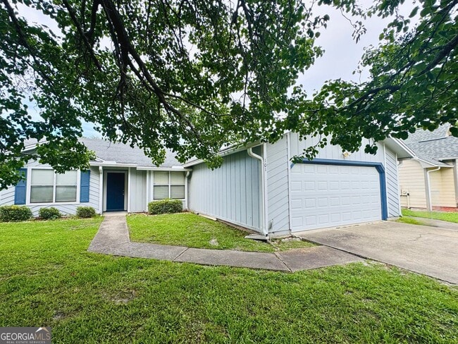 Building Photo - 101 Pleasant Breeze Way
