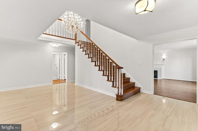 Building Photo - 6294 Dunaway Ct