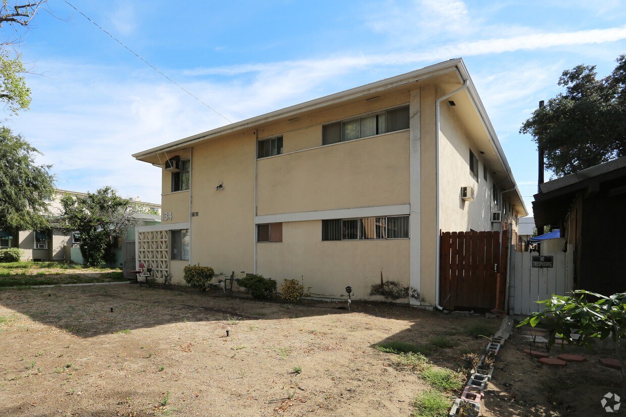 Building Photo - 134 S Belmont St