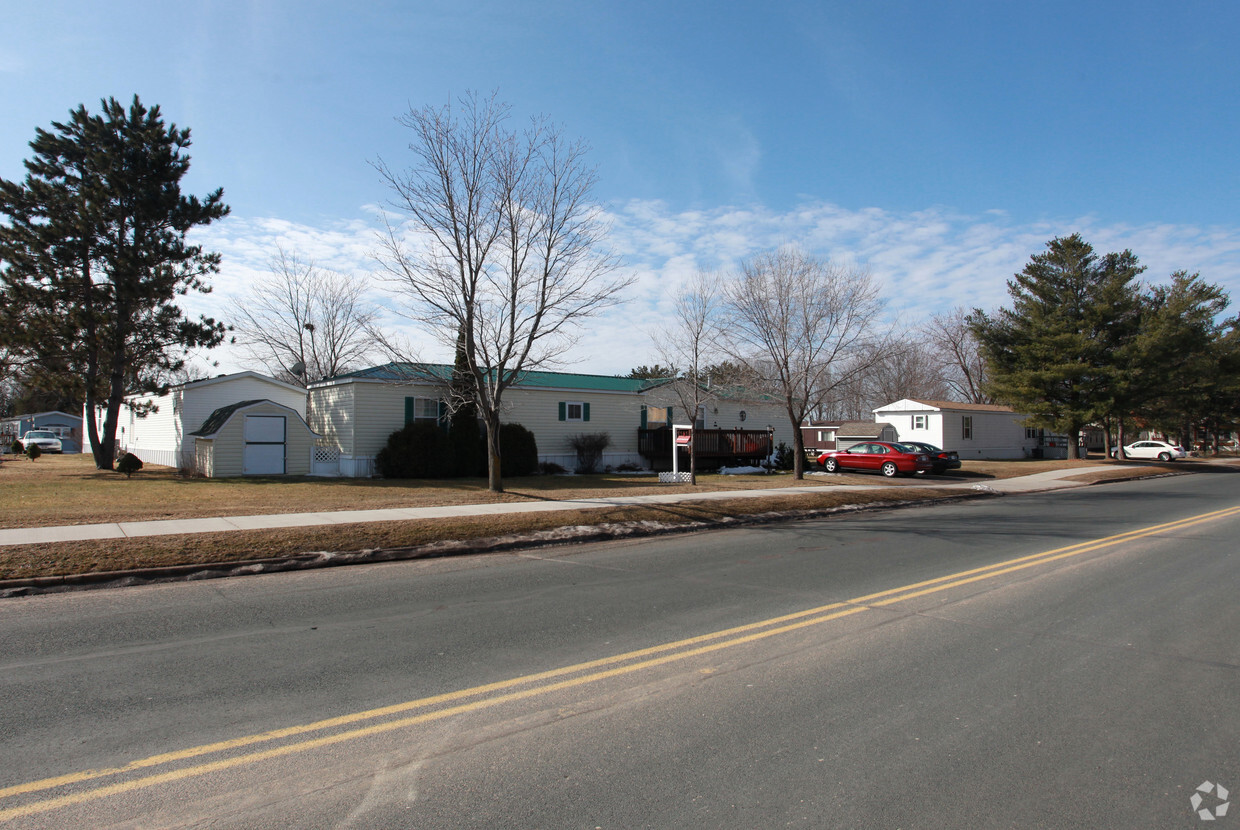 Primary Photo - HUBER MOBILE HOME PARK