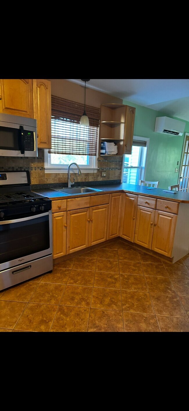 Foto del edificio - 15 Corwin St