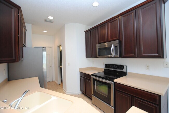 Foto del edificio - 3715 Creswick Cir