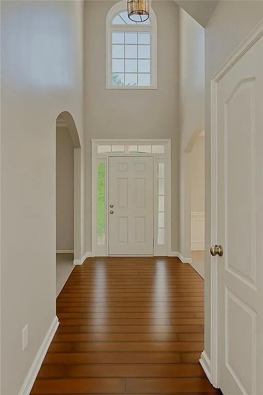 Foto del edificio - 1332 Melrose Woods Ln SE