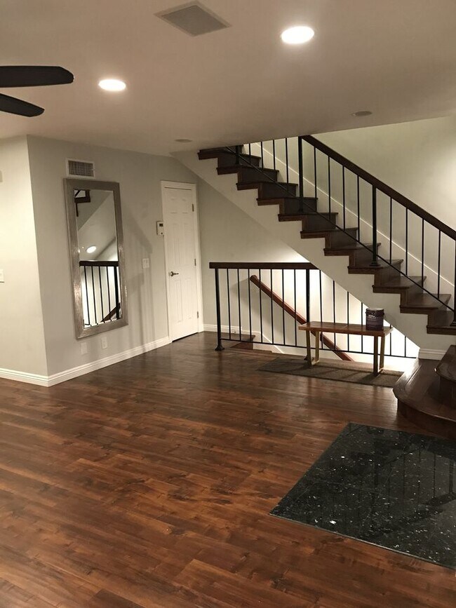 Foto del edificio - 3125 Brighton Ave