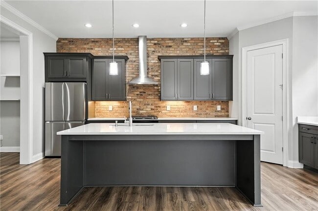 Foto del edificio - 2357 Rover Ct