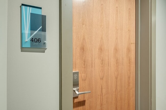 Photo - 20 Rutledge St Apartment