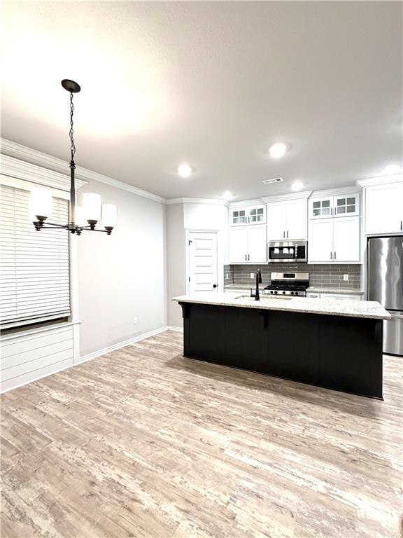 Building Photo - 6003 SW Macasin Ave