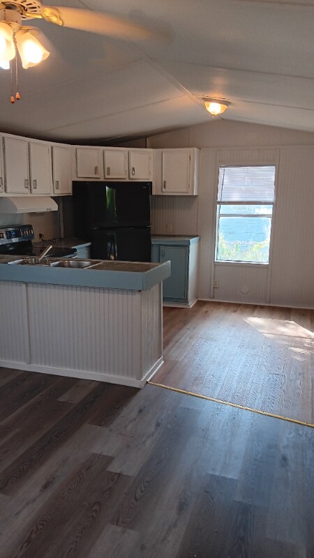 Foto del edificio - 7008 Chestnut Dr