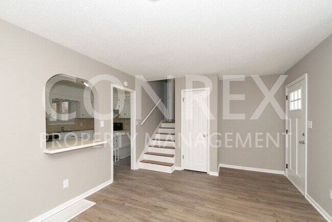 Foto del edificio - Beautiful Spacious Home