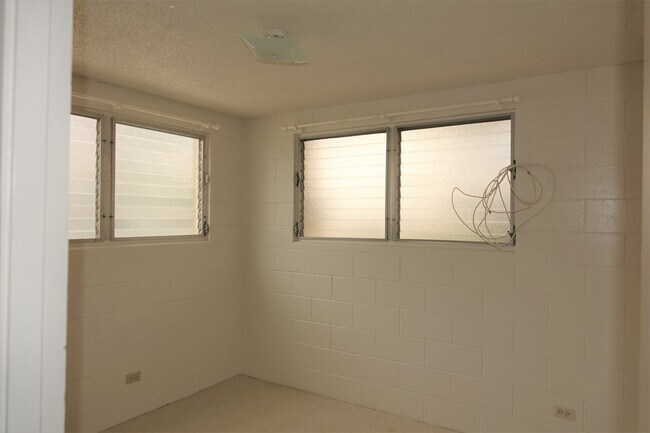 Bedroom 2 - 743 Mahiai St