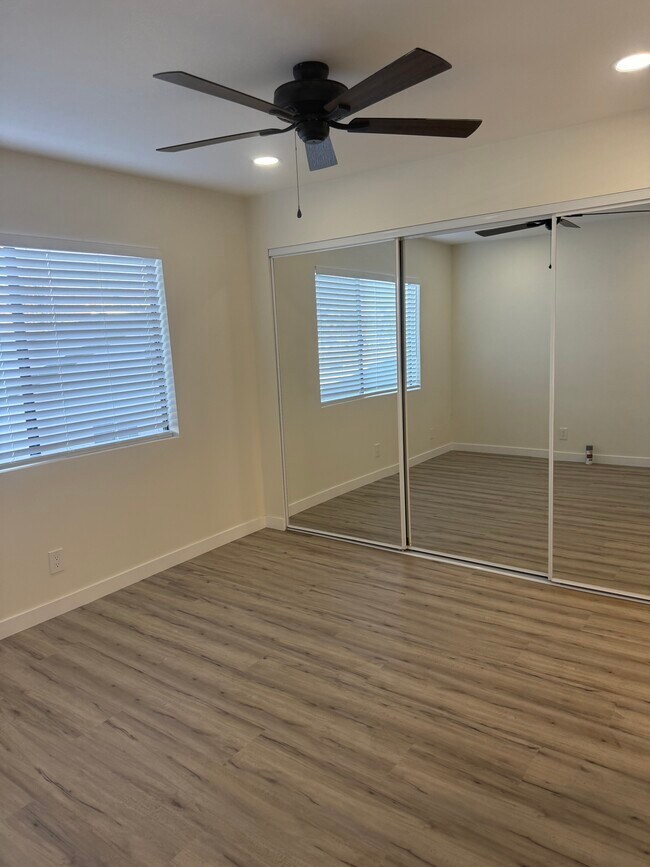 Foto del edificio - 1357 Armadale Ave