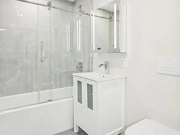 Foto del edificio - 608 Ocean Ave