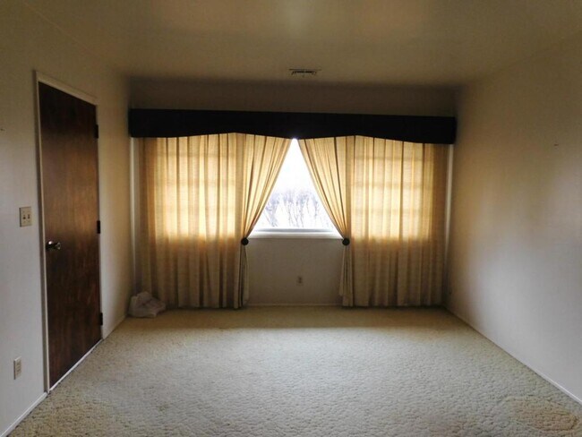 Foto del edificio - 56 Wilmette Ln
