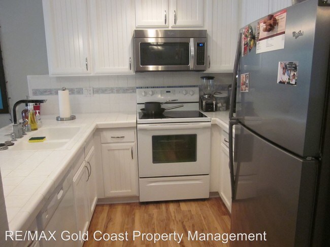 Building Photo - 1 br, 1 bath House - 3019 Harbor Blvd
