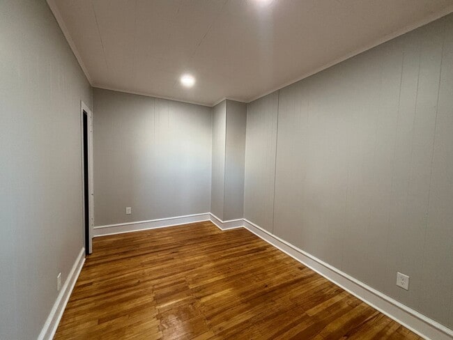 Foto del edificio - 527 Chester Pike