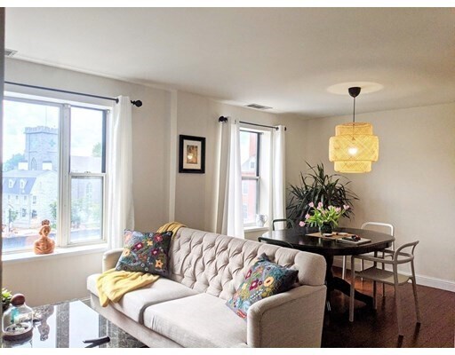Foto principal - 289 Essex St